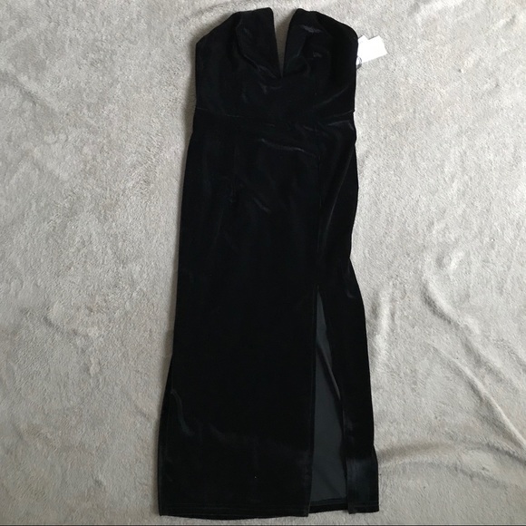 Midi Velvet Black Bodycon Party Dress with Slit - Picture 2 of 3